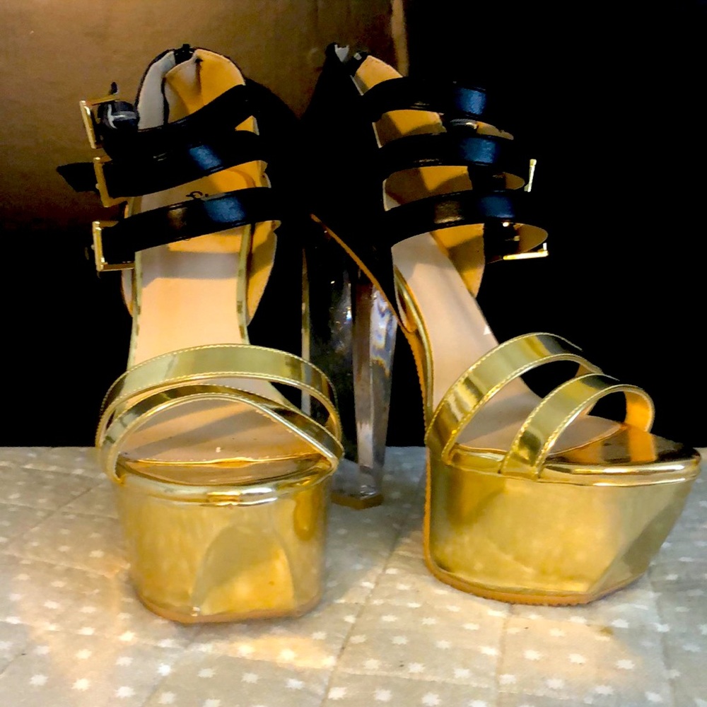 🌹REDUCED🌹 HOT DAMN! Just WOW shoes!